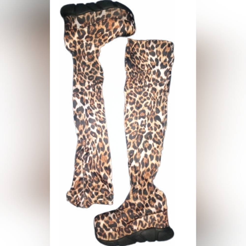 LEMON DROP "The Wild One" Leopard Print Women's Combat Boots